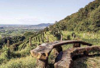 Bellavista has Balcony rooms