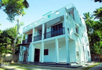 Villa 360 has Balcony rooms