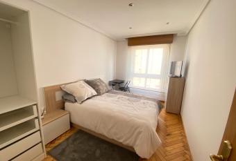 Apartamento Noli Home allows 18 year olds to book a room