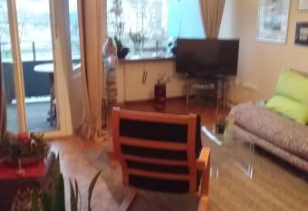 Europaplatz allows 18 year olds to book a room