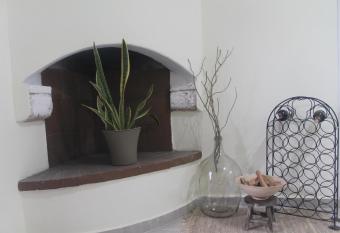 La Maison Du Village has Balcony rooms