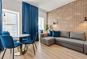 INITIAL - Suite NOUVEAU MONDE - Centre-ville de Qu  bec has Balcony rooms