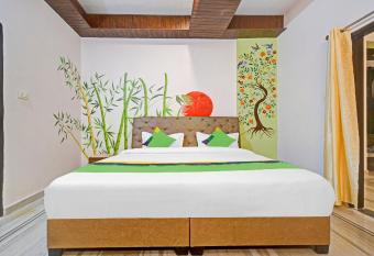 Treebo The Fresco Lake Pichola has Smoking rooms