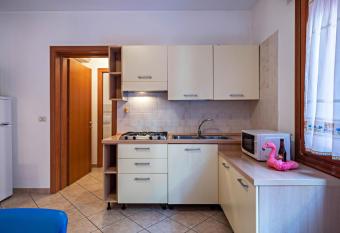 Residence Guardamar Trilocale 1 has Balcony rooms