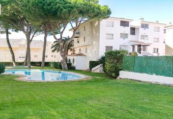 D  plex gala has Balcony rooms