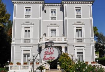 Esedra Hotel has Balcony rooms