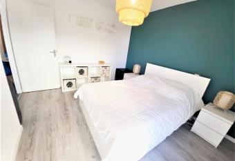 L horizon des Sables - Saint-Hilaire-de-Riez - R  sidence Front de Mer has Balcony rooms