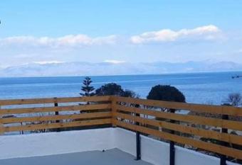 Messonghi- La Pazzeli has Balcony rooms