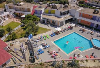 Mando Living -Faliraki has Balcony rooms