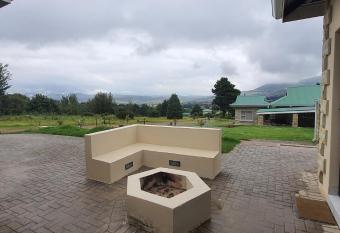 Firepit@Clarens has Balcony rooms