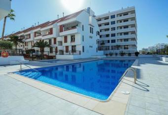 Duplex Las Americas has Balcony rooms