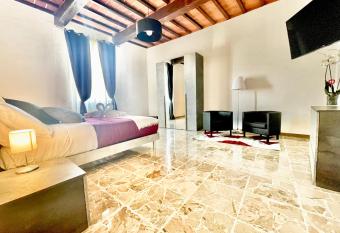 Il Barbero Apartment has Balcony rooms