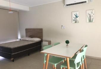 Sol de Octubre 3 Hip  lito Vieytes Norte y Talcahuano allows 18 year olds to book a room