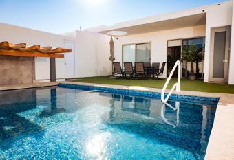 Brand new home with heated pool allows 18 year olds to book a room