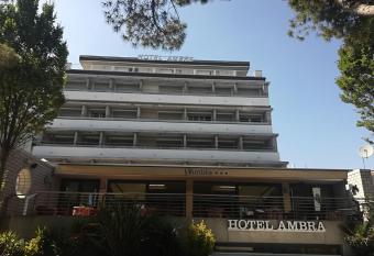 Hotel Ambra has Balcony rooms