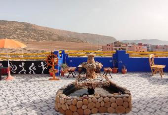 Light House Imsouane has Balcony rooms