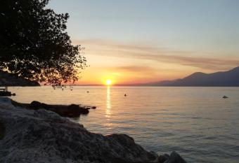 Gionno s apartment has Balcony rooms