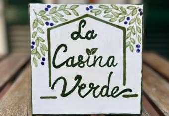 La Casina Verde allows 18 year olds to book a room