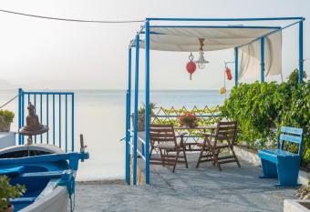 Agistri By The Sea 2022 has Balcony rooms