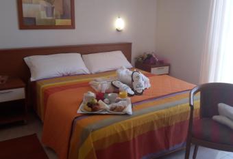 Albergo Hotel Garden Ristorante has Balcony rooms