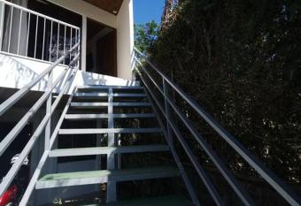 Casa Hoja Monteverde has Balcony rooms