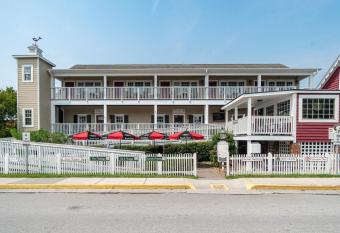 The State Rooms on Church Street #3 has Balcony rooms