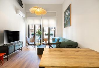 Okako Apartments Tudela allows 18 year olds to book a room