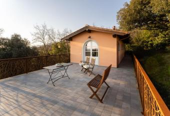 Agriturismo Bellandi has Balcony rooms