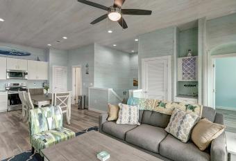 Paradise has Balcony rooms