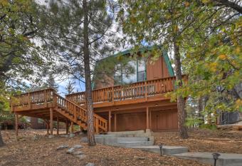 070 - Tree Top Villa has Balcony rooms