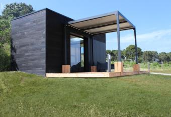 Domaine de Brau - H  bergement insolite allows 18 year olds to book a room