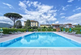 B&B Villa Pardi Lucca allows 18 year olds to book a room