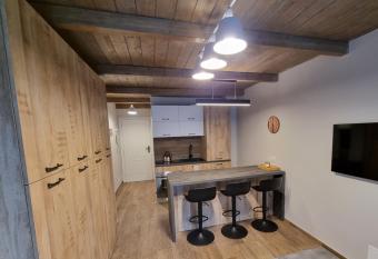 Scalette-38 has Balcony rooms