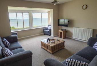 Solenta has Balcony rooms