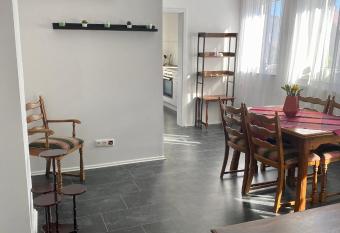 Pension Kaufungen has Balcony rooms