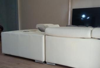 4 Bedroom Apartment In The City Centre has rooms with a private hot tub