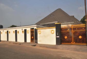 Bafana Residence has Balcony rooms