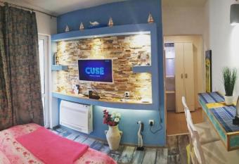 Davidoff Branko Kalezic has Balcony rooms