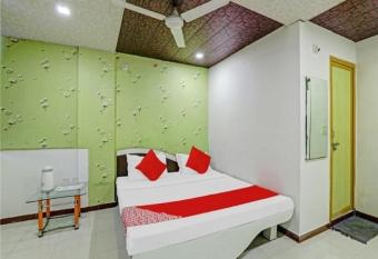 HOTEL ONCE has Balcony rooms