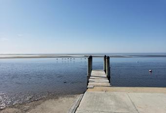 Sweet Summer Old Saybrook Vacation Rental has Balcony rooms