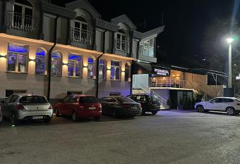 Intermezzo2 has Balcony rooms