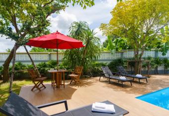 Baan Nern Khao Resort Pattaya has Balcony rooms