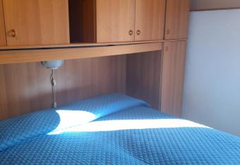 Appartamenti Leonardo has Balcony rooms