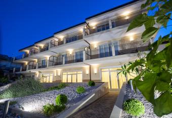 Verdello Home has Balcony rooms