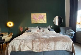 Studio 11 allows 18 year olds to book a room