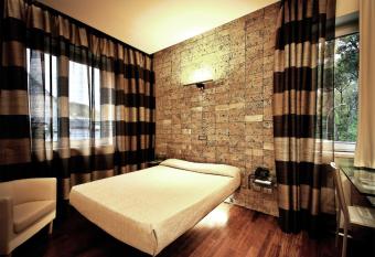 All Time Relais & Sport Hotel has rooms with a private hot tub