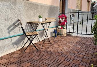 LA CASETTA has Balcony rooms