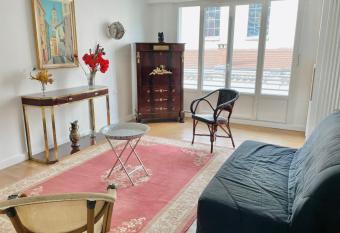 Fafa Central #CX has Balcony rooms