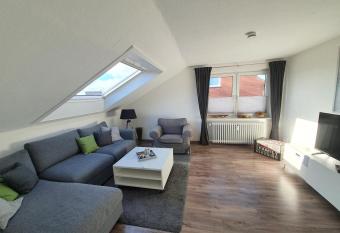 M  we 7 allows 18 year olds to book a room