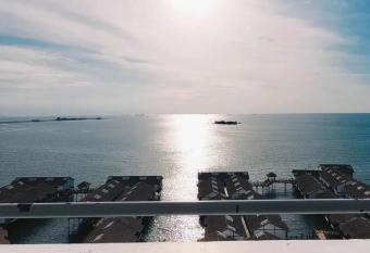 Post Dickson Full Seaview Deluxe Room ( Private Room ) allows 18 year olds to book a room